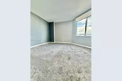 335 Biscayne Bl #4200, Miami, FL 33131 - Photo 26