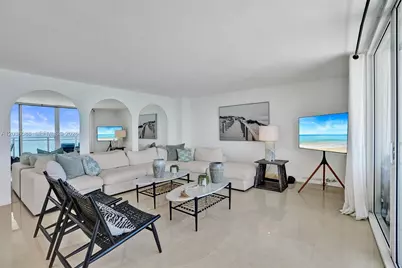 2030 S Ocean Dr #821, Hallandale Beach, FL 33009 - Photo 2