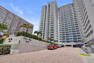 2030 S Ocean Dr, Hallandale Beach, FL 33009 - Photo 36