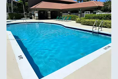 460 S Park Rd #6-203, Hollywood, FL 33021 - Photo 2