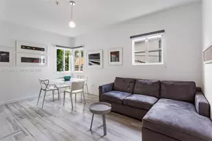 1560 Meridian Ave, Miami Beach, FL 33139 - Photo 2