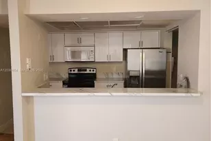 12305 NW 11th Ct, Pembroke Pines, FL 33026 - Photo 18