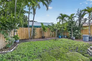 8815 Woodside Ct, Davie, FL 33328 - Photo 38