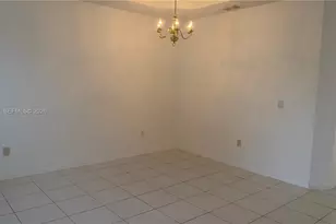 8340 NW 10th St, Miami, FL 33126 - Photo 4