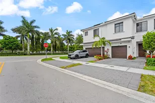 23372 SW 110th Ct, Homestead, FL 33032 - Photo 2