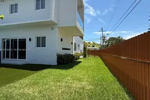 3326 Elizabeth St, Miami, FL 33133 - Photo 24