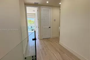 3326 Elizabeth St, Miami, FL 33133 - Photo 36