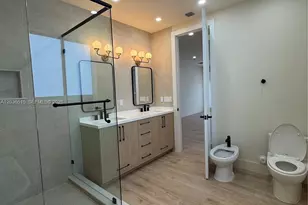 3326 Elizabeth St, Miami, FL 33133 - Photo 30
