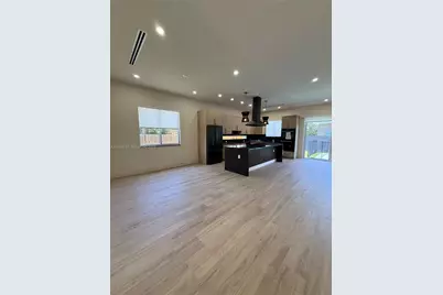 3326 Elizabeth St, Miami, FL 33133 - Photo 16