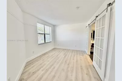 4581 W McNab Rd #12, Pompano Beach, FL 33069 - Photo 8