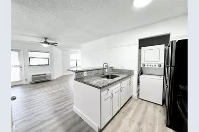 4581 W McNab Rd #12, Pompano Beach, FL 33069 - Photo 8
