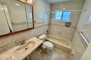 2931 SW 25th St, Miami, FL 33133 - Photo 14