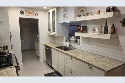 3511 SW 105th Ct, Miami, FL 33165 - Photo 24