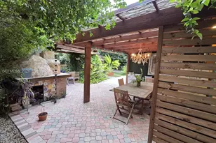 3511 SW 105th Ct, Miami, FL 33165 - Photo 18
