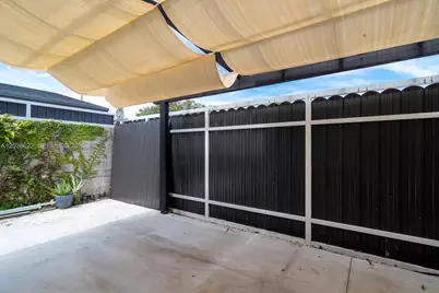 2729 SW 67th Ave #1, Miami, FL 33155 - Photo 6