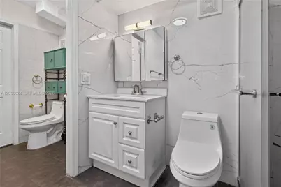 6070 W 18th Ave #209, Hialeah, FL 33012 - Photo 20