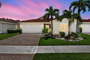 7679 Lemonwood St, Boynton Beach, FL 33437 - Photo 2
