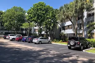 10852 N Kendall Dr, Miami, FL 33176 - Photo 8