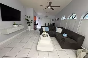5801 SW 144th Cir Pl, Miami, FL 33183 - Photo 2