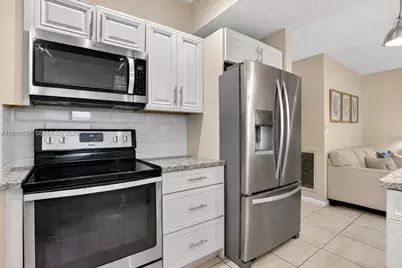 6961 NW 20th Ct, Margate, FL 33063 - Photo 16