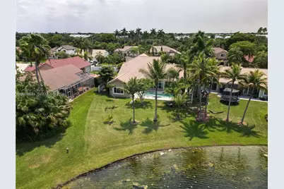 1171 Laguna Springs Dr, Weston, FL 33326 - Photo 8