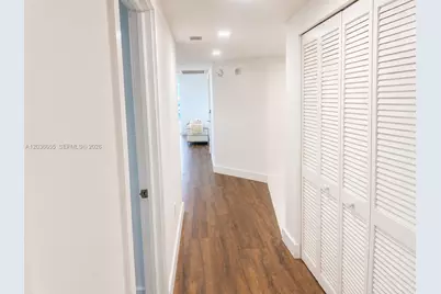 19501 W Country Club Dr #1903, Aventura, FL 33180 - Photo 16