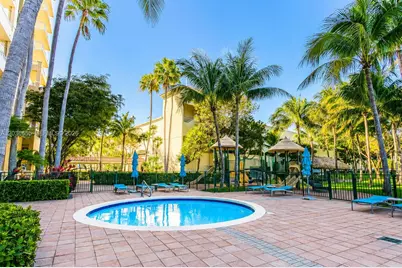 19501 W Country Club Dr #1903, Aventura, FL 33180 - Photo 30