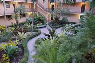 10425 SW 112th Ave, Miami, FL 33176 - Photo 2