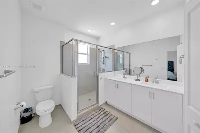 2632 SE 11th Ct, Homestead, FL 33035 - Photo 20
