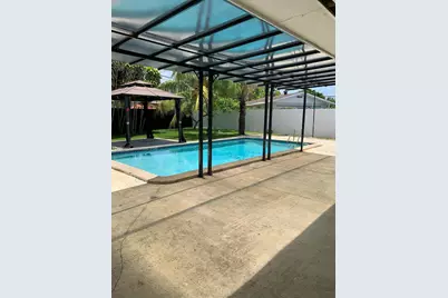 2025 SW 84th Ct, Miami, FL 33155 - Photo 2