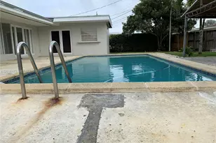 2025 SW 84th Ct, Miami, FL 33155 - Photo 1