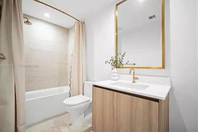 77 SE 5 Street #2313, Miami, FL 33131 - Photo 12