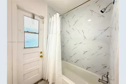 11711 NW 29th St, Sunrise, FL 33323 - Photo 14