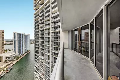 475 Brickell Ave #3214, Miami, FL 33131 - Photo 2
