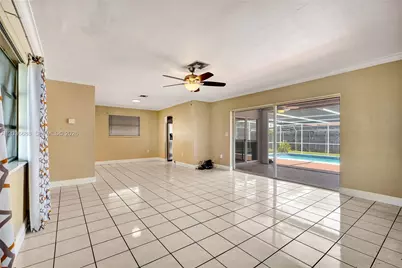 7953 Panama St, Miramar, FL 33023 - Photo 2