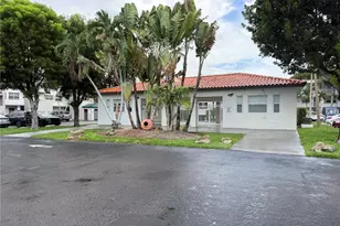 7510 SW 152nd Ave, Miami, FL 33193 - Photo 1