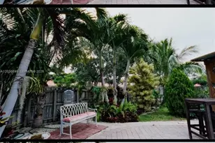 1935 NE 35th Ave, Homestead, FL 33033 - Photo 22