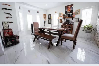 1935 NE 35th Ave, Homestead, FL 33033 - Photo 4