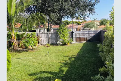 1935 NE 35th Ave, Homestead, FL 33033 - Photo 28