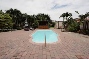 1935 NE 35th Ave, Homestead, FL 33033 - Photo 26
