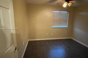 6970 NW 177th St, Hialeah, FL 33015 - Photo 10