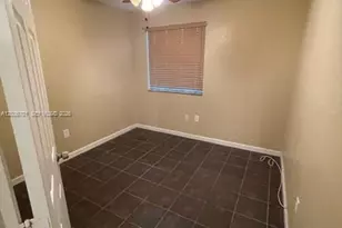 6970 NW 177th St, Hialeah, FL 33015 - Photo 8