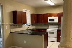 6970 NW 177th St, Hialeah, FL 33015 - Photo 2