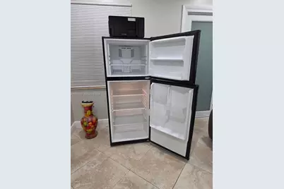 [Address not provided], Miami, FL 33186 - Photo 10