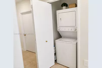 7930 East Dr #506, North Bay Village, FL 33141 - Photo 22