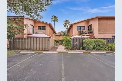 3483 SW 52nd Ave, Pembroke Park, FL 33023 - Photo 38