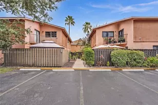 3483 SW 52nd Ave, Pembroke Park, FL 33023 - Photo 38