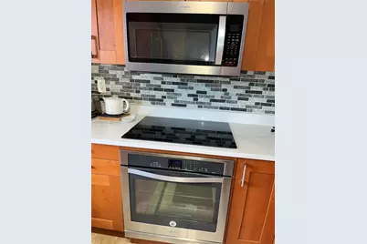 301 SE 3rd St #204, Dania Beach, FL 33004 - Photo 18