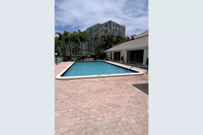 301 SE 3rd St #204, Dania Beach, FL 33004 - Photo 32