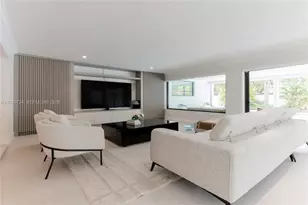7300 SW 77th Ave, Miami, FL 33143 - Photo 2